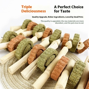 Juguetes para masticar de doble cuerda con diseño de Totoro, bocadillos molares de bambú dulce de alta fibra para animales pequeños como conejillos de indias y conejos - Product Image 3