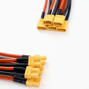 Conector XT30 Macho y Hembra <span class=keywords><strong>con</strong></span> Cable de Alambre Estañado de 100 mm y 16 AWG para Cargador de Batería Lipo de Dron FPV y Avión RC de Ala Fija - Product Image 3