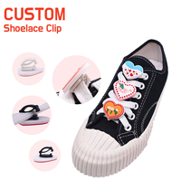 Breloques de luxe personnalisées en gros pour lacets de chaussures, accessoires de chaussures en PVC avec boutons, fleurs et ornements mignons pour lacets