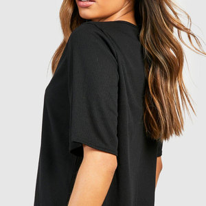 Offre Spéciale – Ensemble Short Deux Pièces Décontracté Femme de Qualité Supérieure, Taille Plus Personnalisable, Séchage Rapide, Respirant, Couleur Unie, Logo Personnalisé, Sport & Yoga - Product Image 4