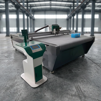 Máquina de Corte de Espuma CNC con Cuchilla Oscilante de Velocidad Ajustable, Cortadora Digital de Cama Plana CNC, Plotter con Certificación CE
