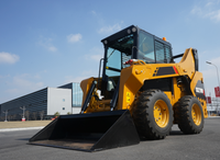 Mini Skid Steer Loader Diesel Wheel Loader Garansi 1 Tahun Bucket 0.5m Efisiensi Operasi Tinggi Bearing