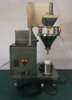 Remplissage de micro-dosage de bureau semi-automatique pour granule de poudre précis et machine d'emballage de liquide