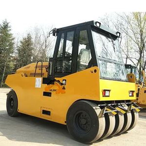 High Quality 15 Ton 16 Ton Pneumatic Tire <b>Roller</b> New <b>Rubber</b> Tire Road <b>Roller</b> for Sale - Product Image 6