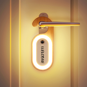 Luce di messaggio con sensore di movimento in legno con lavagna scritta luce a LED per maniglie delle porte ricaricabile con luce LED giallo caldo - Product Image 1