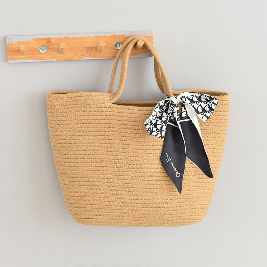Sac kaki, grande taille (avec ruban), à plat : 40 cm de long x 30 cm de haut