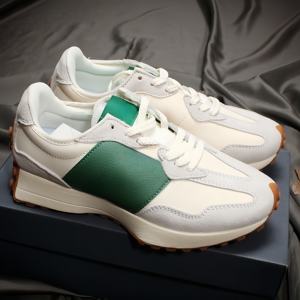 Sneakers unisexes de luxe de haute qualité, design élégant, chaussures de marche en plein air, chaussures décontractées pour femmes - Product Image 1