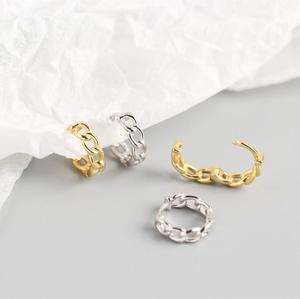 Pendientes <span class=keywords><strong>de</strong></span> aro <span class=keywords><strong>de</strong></span> cadena <span class=keywords><strong>de</strong></span> eslabones mínimos <span class=keywords><strong>de</strong></span> <span class=keywords><strong>Plata</strong></span> <span class=keywords><strong>de</strong></span> Ley 925 para mujer delicados Mini <span class=keywords><strong>aros</strong></span> Huggie con chapado en oro para boda o regalo - Product Image 5