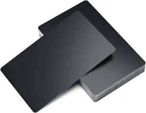लेजर उत्कीर्ण धातु कार्ड खाली एल्यूमीनियम व्यापार कार्ड के लिए लेजर उत्कीर्णन लोगो और QR कोड के साथ काले लेजर काटने धातु कार्ड