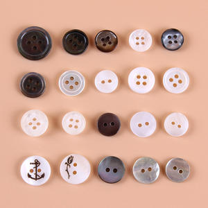 Botones Redondos Personalizados de Nácar Natural con 2 y 4 Agujeros para Camisas y Blusas - Product Image 1