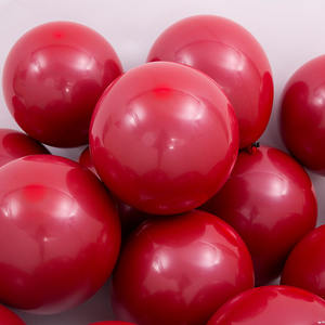 Palloncini Rosso Rubino all'Ingrosso per Decorazioni Matrimoniali, Forma a Cuore, Rosso Melograno, per Allestimento Romantico della Sala Nuziale - Product Image 2