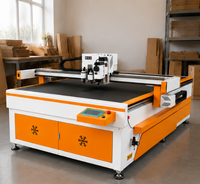 Industriële digitale CNC-snijmachine met vibrerend mes voor het snijden van EPE, EPP, spons en schuim, met CE-certificering