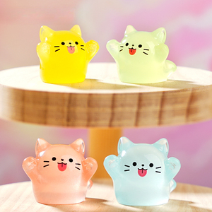 Venta al por mayor Micro paisaje creativo luminoso lindo gatito gato muñeca ornamento pequeño ornamento - Product Image 4