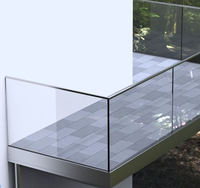 Modernes U-Kanal-Aluminium-Glasgeländer-System Rahmenloses Bodenmontiertes Rostbeständiges Sicherheitsgeländer für Treppen und Terrassen