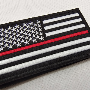 POW MIA記念バッジスパンコール付き刺繍パッチ忘れられない装飾用の持続可能なキャンバス - Product Image 5