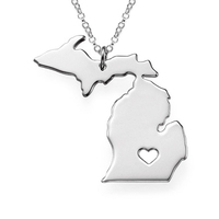 Michigan State Collier Pendentif En Acier Inoxydable Argent Plaqué Chaîne Bijoux État En Forme De Colliers Avec Un Coeur