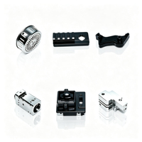 Composants en aluminium usinés CNC sur mesure, supports irréguliers creux pour dissipation thermique, usinage OEM par tournage et fraisage pour gabarits et fixations