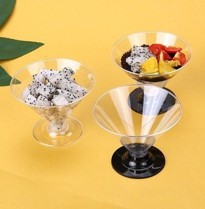 Fabrikant Fabriek Wegwerp <span class=keywords><strong>Plastic</strong></span> Mousse Bekers 3Oz Verdikte Cake Bekers Met Deksels En Lepels Voor Het Dessert
