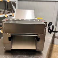 Laminoir à pâte électrique semi-automatique haute vitesse Sassy Cook pour croissants et pâtes feuilletées, faible niveau sonore