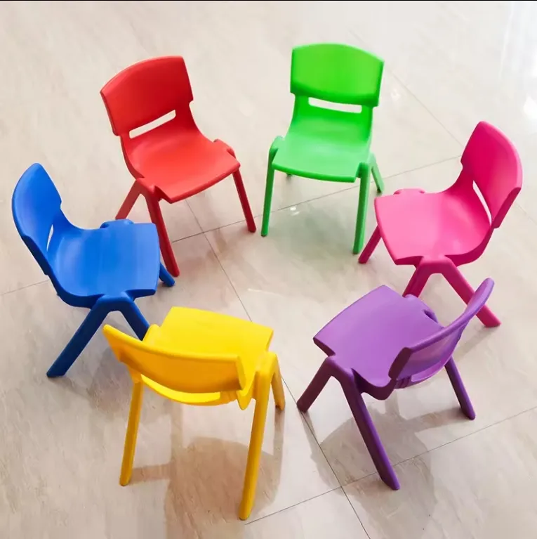 HBAM Conjunto de mesa e cadeiras para crianças, móveis de jardim de infância, mesas e cadeiras de plástico duráveis para festas infantis