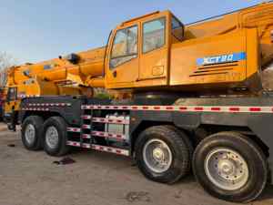 Grúa Móvil Usada en Buenas Condiciones XCM-G XCT80 de 80 Toneladas con Pluma Telescópica Hidráulica en Venta - Product Image 3