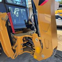 Backhoe Loader Bekas Hemat Energi Harga Murah Cat 420f 426F Motor Gearbox Pompa Beban 23698kg Tenaga 195kW