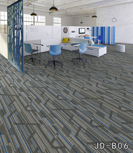 Dalles de moquette carrées en PP pour usage commercial, fabriquées à la machine, antistatiques, antidérapantes, à poils longs, pour bureaux, réceptions, gymnases, églises, salles de billard - Product Image 3