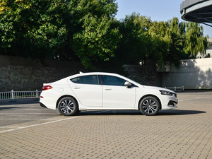 Zhonghua <span class=keywords><strong>H3</strong></span> 1.5L Manuale Elite 2017 Usata: Ampia Disponibilità e Esportazione dalla Cina - Product Image 4