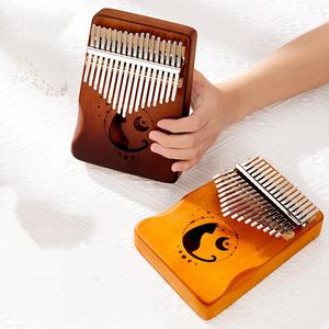 Piano à pouces 17 tons de haute qualité en bois de rose avec motif lune et chat, instrument de musique portable pour débutants et amateurs de musique - Product Image 2