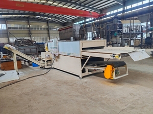 Déchiqueteur de panneaux photovoltaïques usagés pour le recyclage de l'aluminium et le démontage d'équipements solaires - Product Image 6