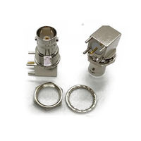 Conector BNC Hembra de Cobre de 90 Grados en Ángulo Recto, Plástico Dorado con Aplicación RF, Tipo PCB, Luckyconnectors YRL-101