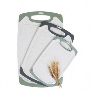 Tabla de Cortar de Plástico para Cocina, Juego de Tres Piezas, Tabla para Cortar Verduras, Frutas y Carne - Product Image 1
