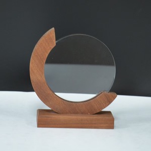 Trofeo de Cristal Ecológico al por Mayor de Pujiang con Impresión UV y Grabado Láser Personalizado, Estilo Deportivo para Premios y Eventos - Product Image 6