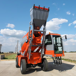 Bétonnière mobile autochargeuse de qualité supérieure fabriquée en Chine, 4,0 m3, à vendre - Product Image 5