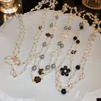 Collier vintage de luxe pour femme, motif camélia, numéro 5, long, multicouche, chaîne de pull, perles, plaqué or, bijoux de mariage
