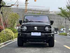 รถยนต์ SUV ขนาดกลาง รุ่น Tank 300 PHEV ปี 2024 ขับเคลื่อน 4 ล้อ ระบบไฮบริดแบบปลั๊กอิน เครื่องยนต์ 2.0T  วิ่งได้ไกล 860 กม. กำลัง 300 แรงม้า  รถยนต์พลังงานใหม่  ขับเคลื่อนด้วยไฟฟ้า  สำหรับการขับขี่ออฟโรดความเร็วสูง - Product Image 2