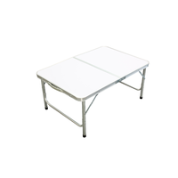 Table de pique-nique pliable portable en alliage d'aluminium léger et robuste avec un design moderne