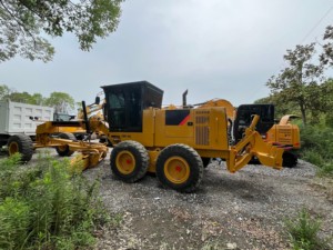 Niveleuse de roue d'occasion de CAT 140H de CATERPILLAR de construction de machine de 14TON - Product Image 4