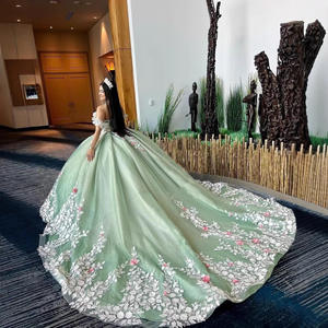 LY-QD0004成人礼礼服派对舞会礼服珠饰女孩15岁上衣紧身胸衣蕾丝公主裙3D花朵露肩 - Product Image 3