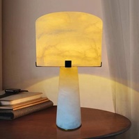 Nouveau design Lampe de bureau en marbre blanc de style simple Meilleures ventes Lampe de table en albâtre espagnol en pierre pour chambre à coucher de restaurant