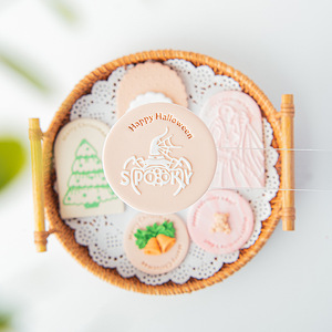 Safran Mots Acrylique Fondant Embosser Joyeux Anniversaire Joyeux Noël Saint Valentin Cookie Outils Gaufrage Moule Timbres Biscuits - Product Image 5