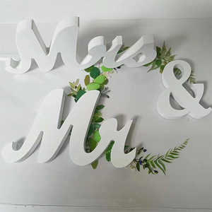 Accesorios DE BODA Letras inglesas Letras de madera rústicas <span class=keywords><strong>Mr</strong></span> & Mrs Sign Decoración de mesa de boda Proveedor de decoración de boda - Product Image 2