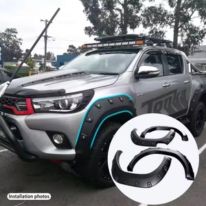 Guardabarros de Alta Calidad con Diseño Nuevo para Hilux Revo 2015-2021, Accesorios Todoterreno, Guardabarros Pintados en Negro - Product Image 2