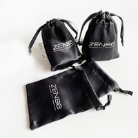 Sac à cordon en satin noir personnalisé paquet de soie sac d'extension de cheveux avec impression de logo