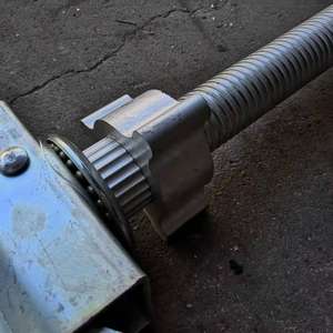 Ruota con Gamba <span class=keywords><strong>Regolabile</strong></span> per Ponteggio Torre Mobile in Alluminio - Product Image 4