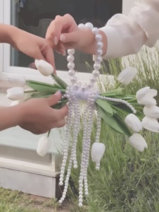Bouquet de mariée en perles haut de gamme, style Ins-Style |   Faux bouquet de fleurs à main pour l'enregistrement de mariage et les séances <span class=keywords><strong>photo</strong></span> Décoration de mariage - Product Image 4