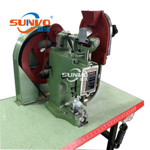 Machine de rivetage de <span class=keywords><strong>tige</strong></span> automatique Machine de fabrication d'oeillet en métal Machine de fabrication d'oeillet de rivetage de poinçonnage de <span class=keywords><strong>tige</strong></span> de chaussures en <span class=keywords><strong>cuir</strong></span> - Product Image 4