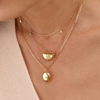 Colliers en or vermeil 18 carats avec médaillon en lotus et diamants Colliers de créateurs personnalisés et personnalisés Collier en argent sterling 925