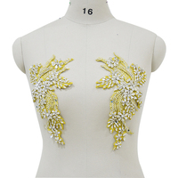 Prix de gros Applique 3D à coudre en fleur, strass et cristal, à dos plat, pour corsage, ceinture, épaule, robes de soirée et de bal, Anniversaire 16