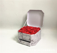Scatola di fiori regalo con fiore a forma di anice a forma di anice con scatola regalo personalizzata per le vacanze